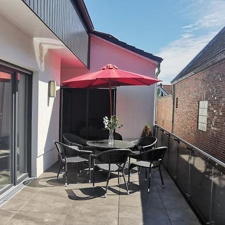 Ferienwohnung City Esens Exteriör bild