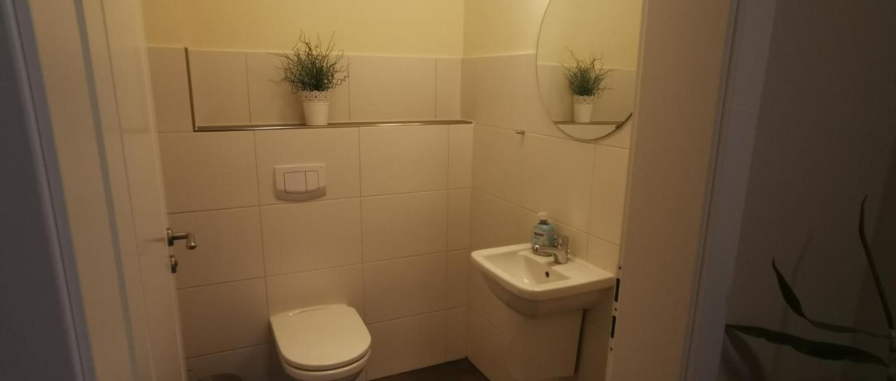 Ferienwohnung City Esens Exteriör bild